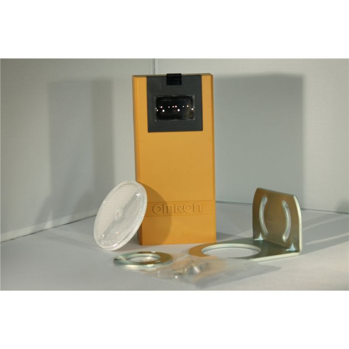 MMTC Omron Retro-Reflective Photo Eye
